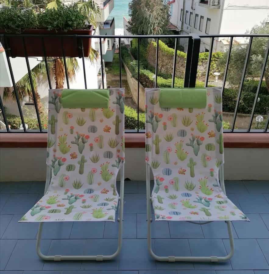 Oltremare Taormina Letojanni Apartamento Exterior foto